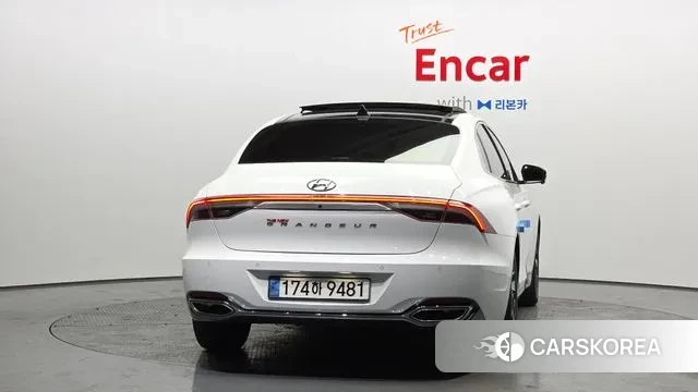 Hyundai The New Grandeur IG Hybrid id 3776941 из Кореи 14