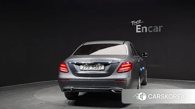 Mercedes-Benz E-Class W213 id 3718510 из Кореи 14