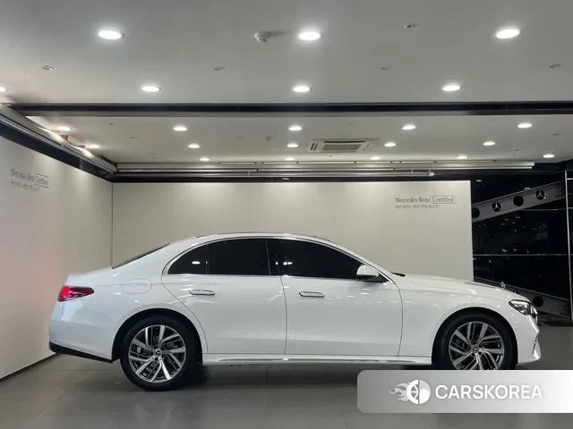 Mercedes-Benz E-Class W214 id 3057807 из Кореи 14