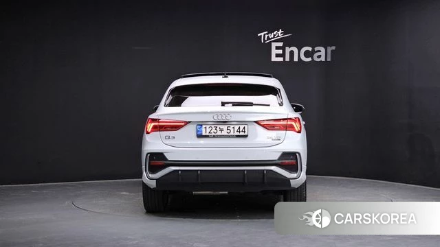 Audi Q3 (F3) id 4481353 из Кореи 14