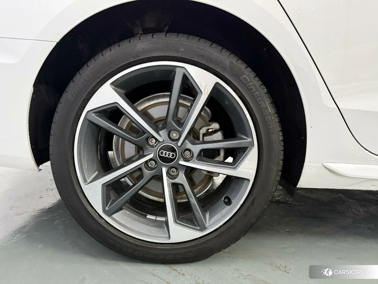 Audi A4L 2023 Белый из Китая, фото 6