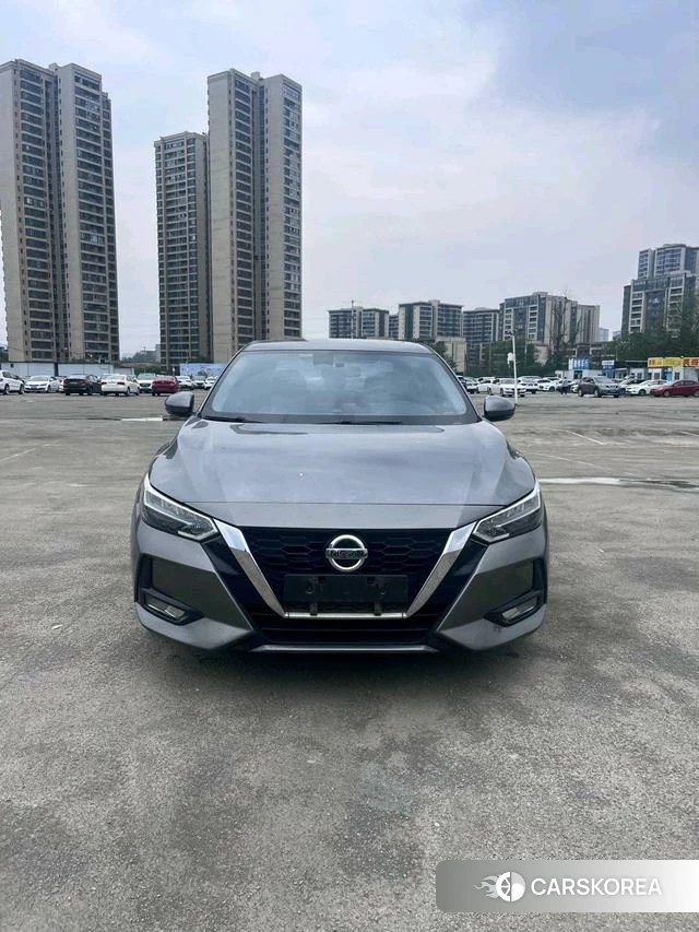 Nissan Xuan Yi 2021 Темно-серый из Китая, фото 4