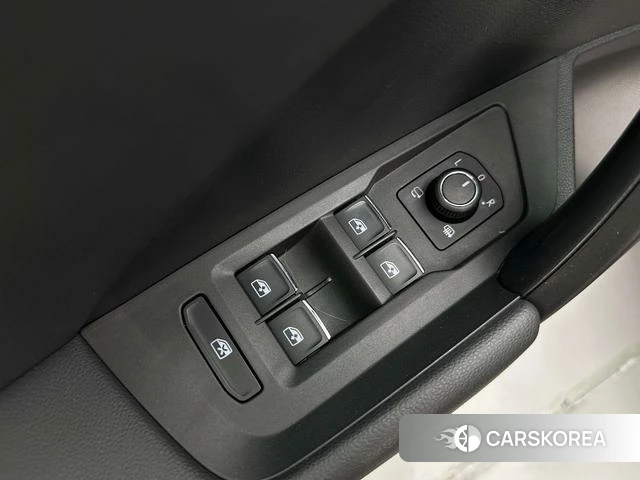 Volkswagen Tuyue id 3939277 из Китая 26