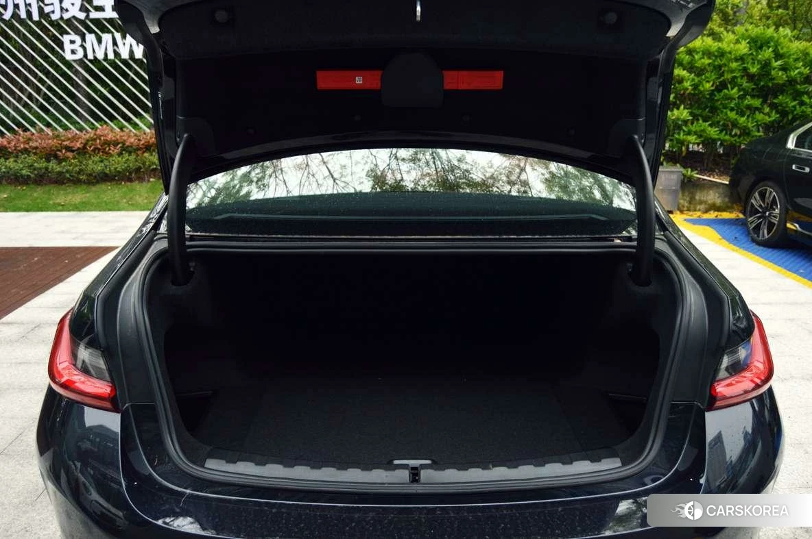 BMW i3 id 4426681 из Китая 9