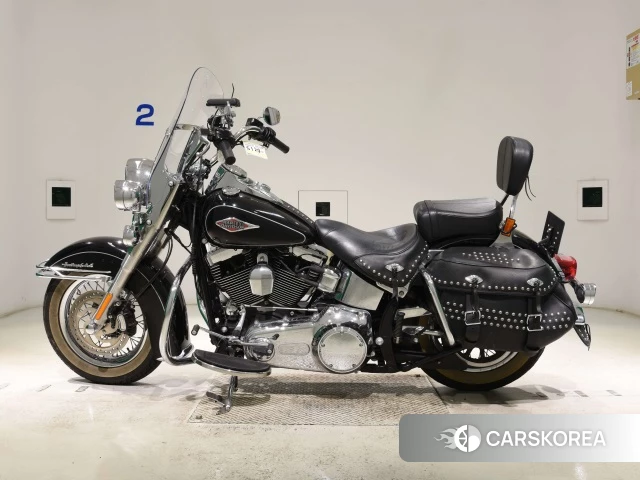 Harley-Davidson Heritage Softail Classic FLSTC1580 2015 из Японии, фото 2