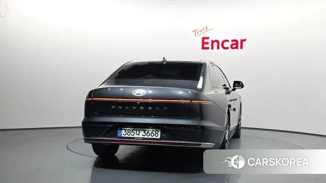 Hyundai Grandeur (GN7) id 3426562 из Кореи 14