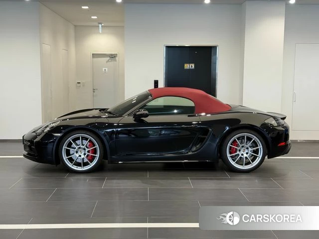 Porsche 718 Boxster 2024 Черный из Кореи, фото 4