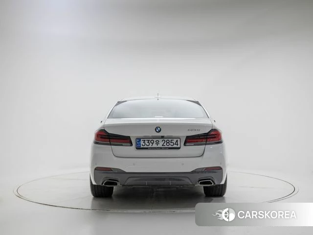 BMW 5 Series (G30) id 3852557 из Кореи 14