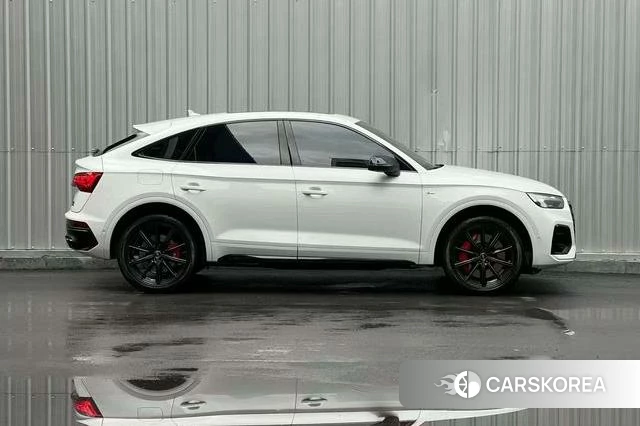 Audi Q5L Sportback id 4213846 из Китая 24