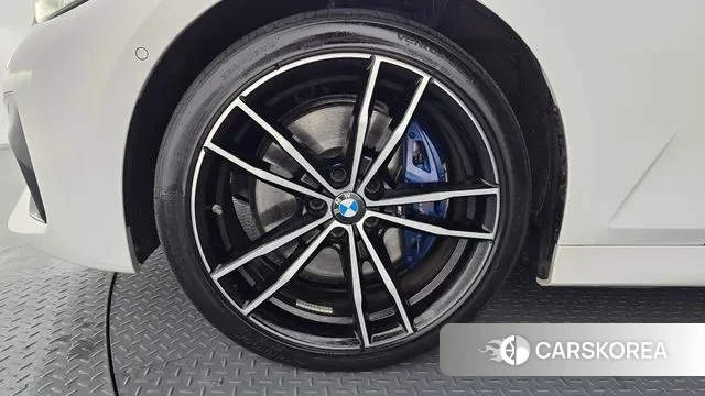 BMW 3 Series (G20) id 3641254 из Кореи 14