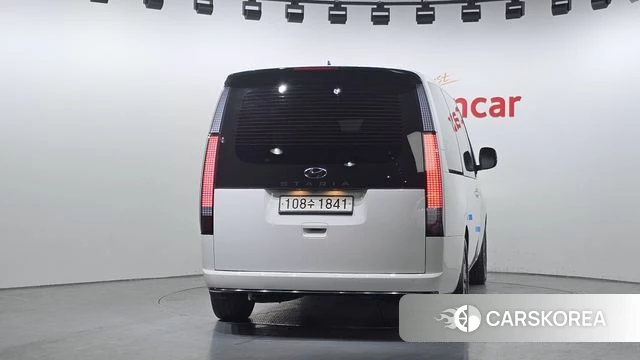 Hyundai Staria id 3940880 из Кореи 14