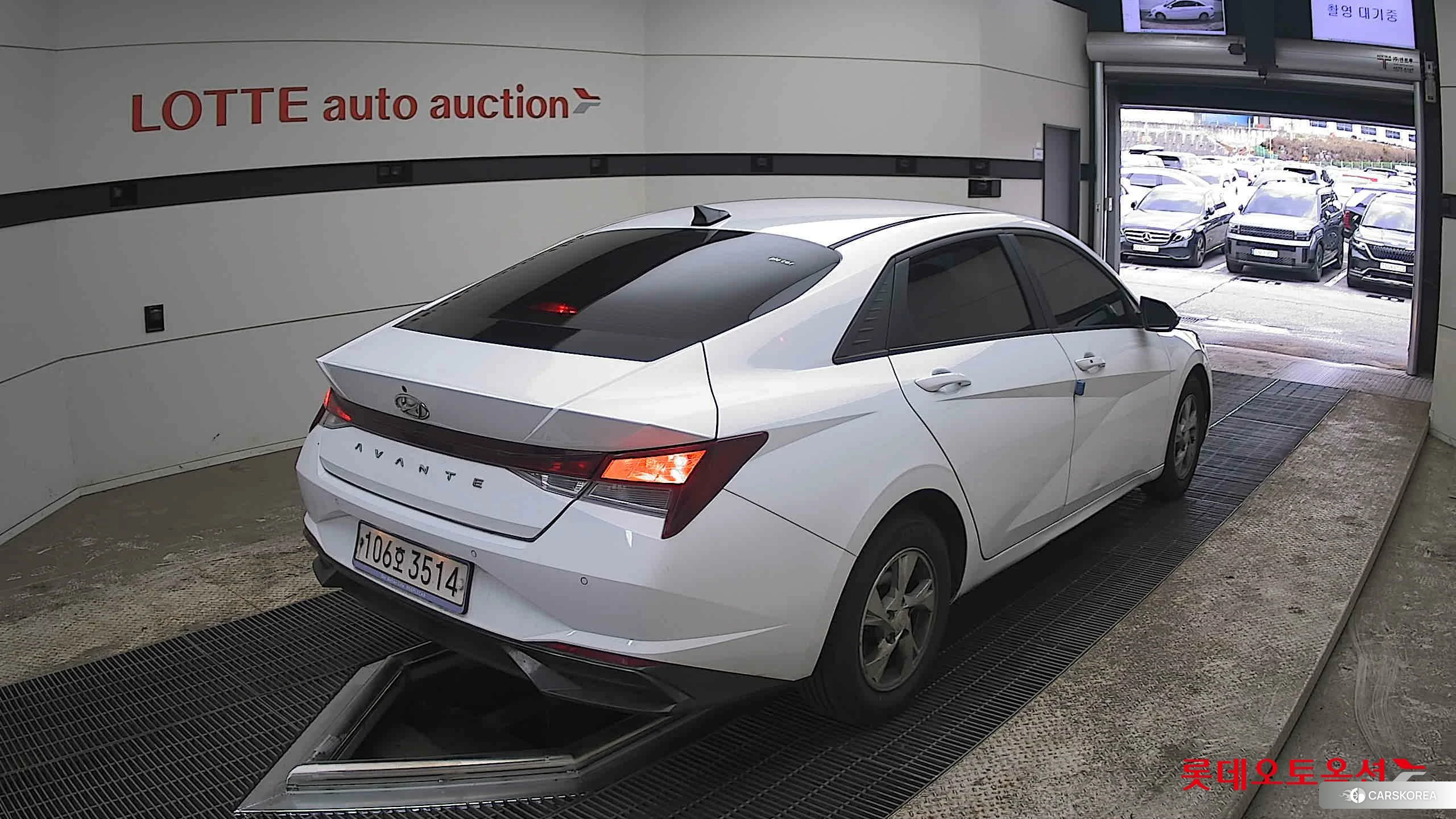 Hyundai Avante id 3869248 из Кореи 32