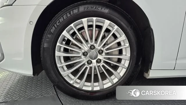 Audi A6 (C8) id 3530169 из Кореи 14