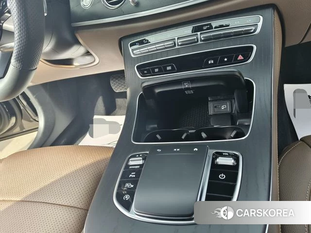 Mercedes-Benz E-class id 4256457 из Китая 24