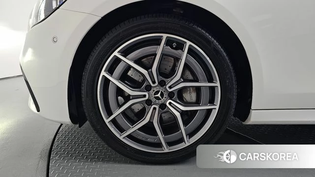 Mercedes-Benz E-Class W213 id 4898445 из Кореи 28