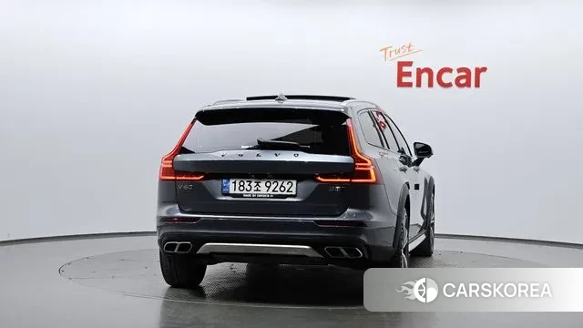 Volvo V60 Cross-Country 2nd Generation id 3433812 из Кореи 14