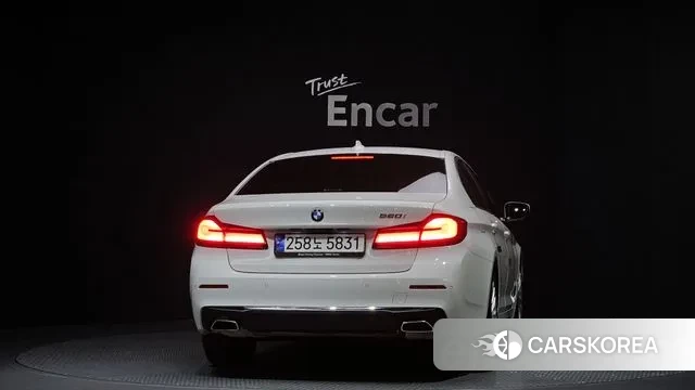 BMW 5 Series (G30) id 3028034 из Кореи 14