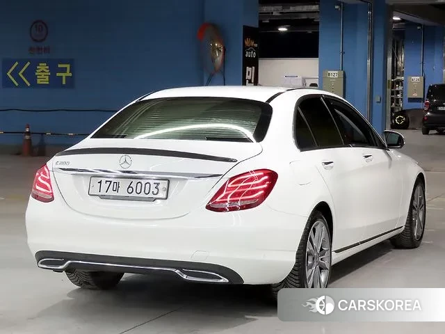 Mercedes-Benz C-Class W205 id 3578852 из Кореи 14