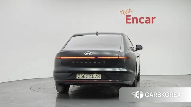 Hyundai Grandeur (GN7) id 4266552 из Кореи 14