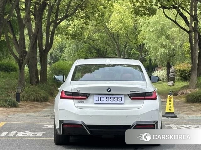 BMW i3 id 4314756 из Китая 10