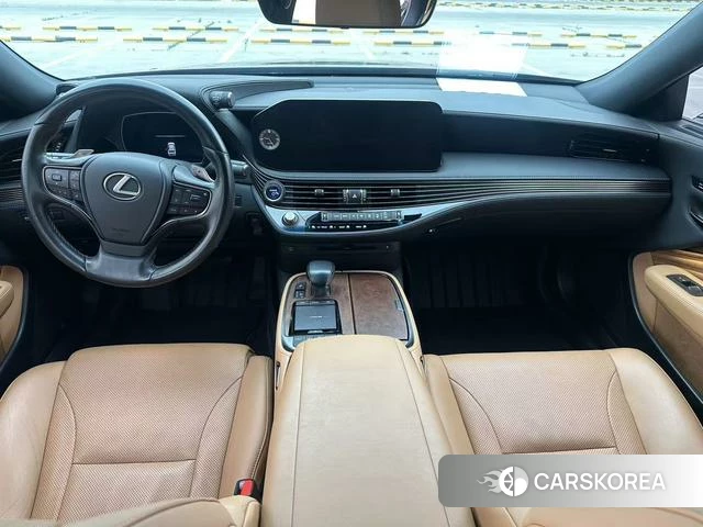 Lexus LS id 4300448 из Китая 13