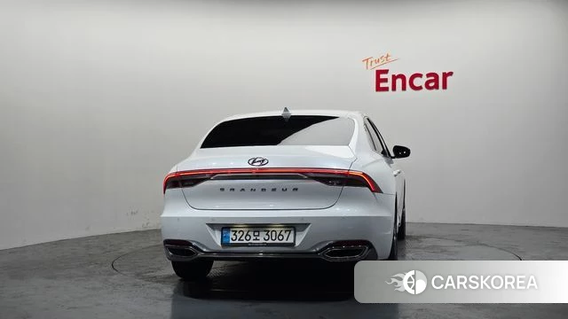 Hyundai The New Grandeur IG id 4562470 из Кореи 25