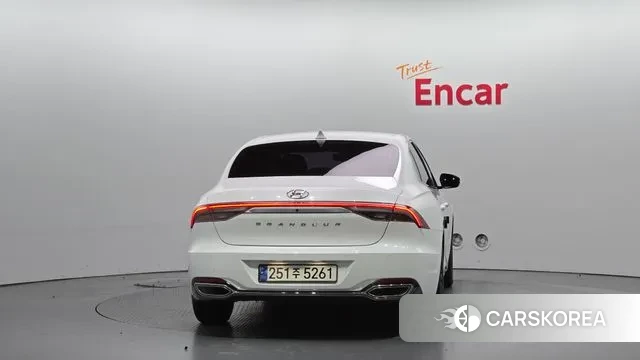 Hyundai The New Grandeur IG id 3362439 из Кореи 14