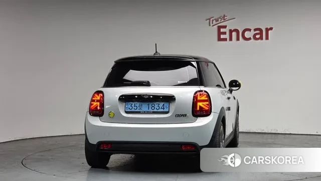 Mini Cooper Electric id 3777274 из Кореи 14