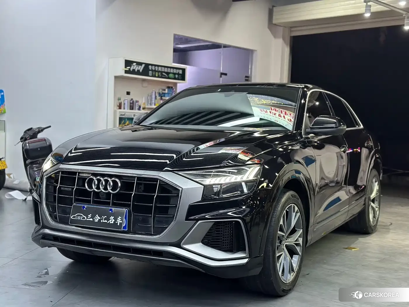 Audi Q8 2021 Черный из Китая, фото 4