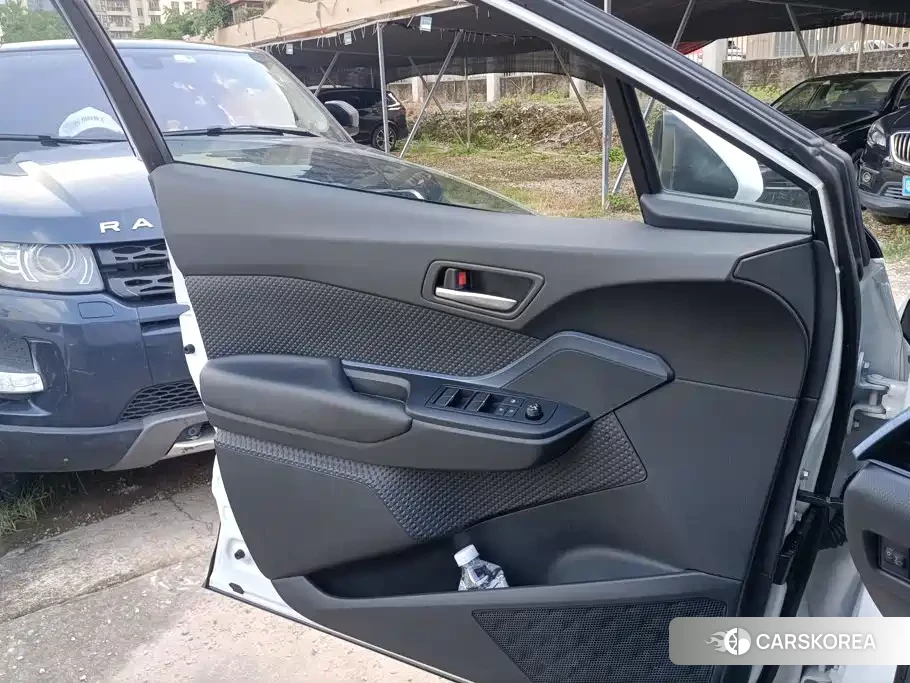 Toyota IZOA id 4622606 из Китая 10