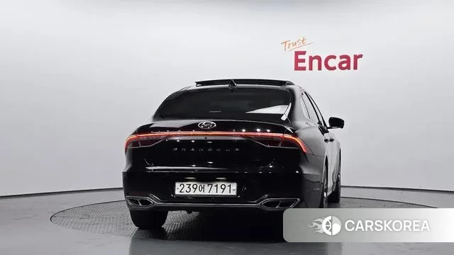 Hyundai The New Grandeur IG id 3676932 из Кореи 14