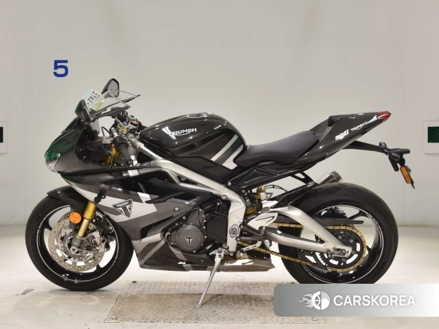 OTHER TRIUMPH DAYTONA MOTO2 765 2020 из Японии