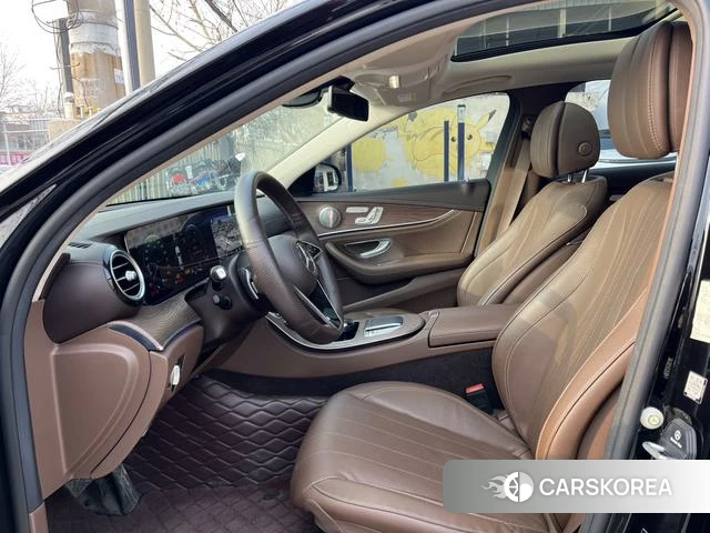 Mercedes-Benz E-class 2022 Черный из Китая, фото 4
