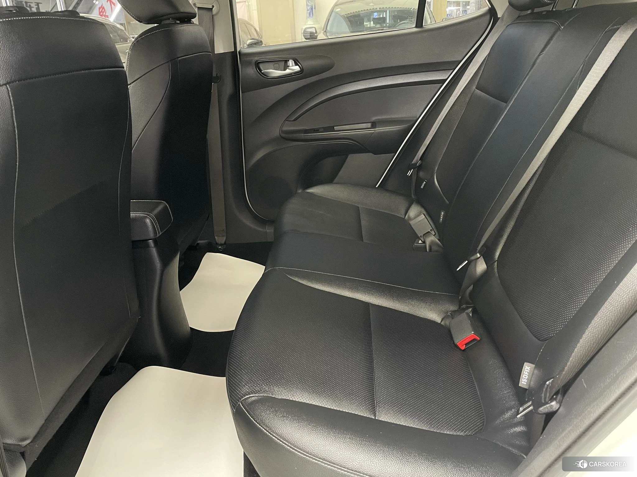 Kia Yi Ran id 4440438 из Китая 8