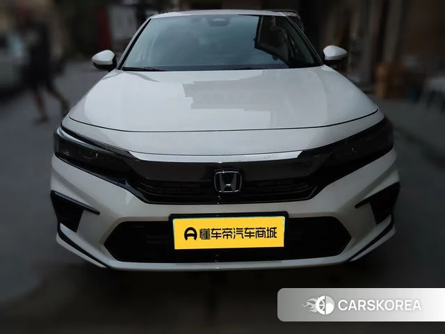 Honda Civic 2023 Белый из Китая, фото 4
