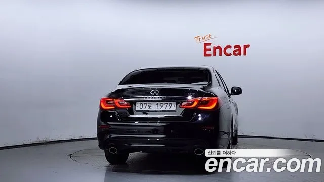 Infiniti Q70 id 2865388 из Кореи 14