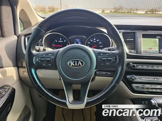 Kia The New Carnival id 2635294 из Кореи 14