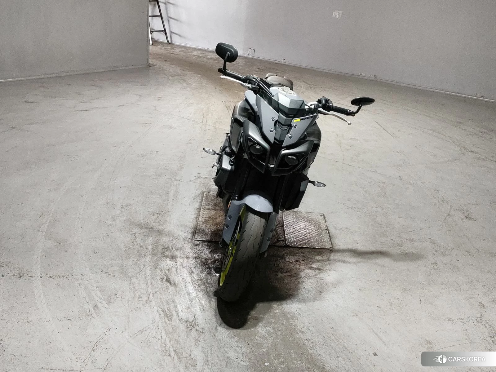 Проданный Yamaha MT-10 id 4200277 из Японии, фото 2