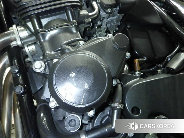 Engine photo