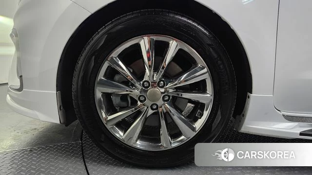 Kia The New Carnival id 4557282 из Кореи 24
