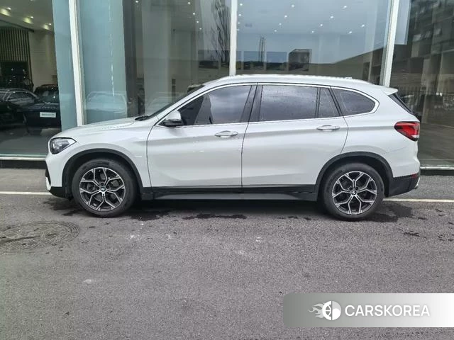 BMW X1 2021 Белый из Китая, фото 4