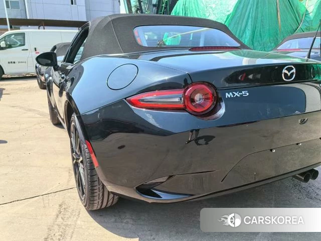 Mazda MX-5 2025 Черный из Китая, фото 4
