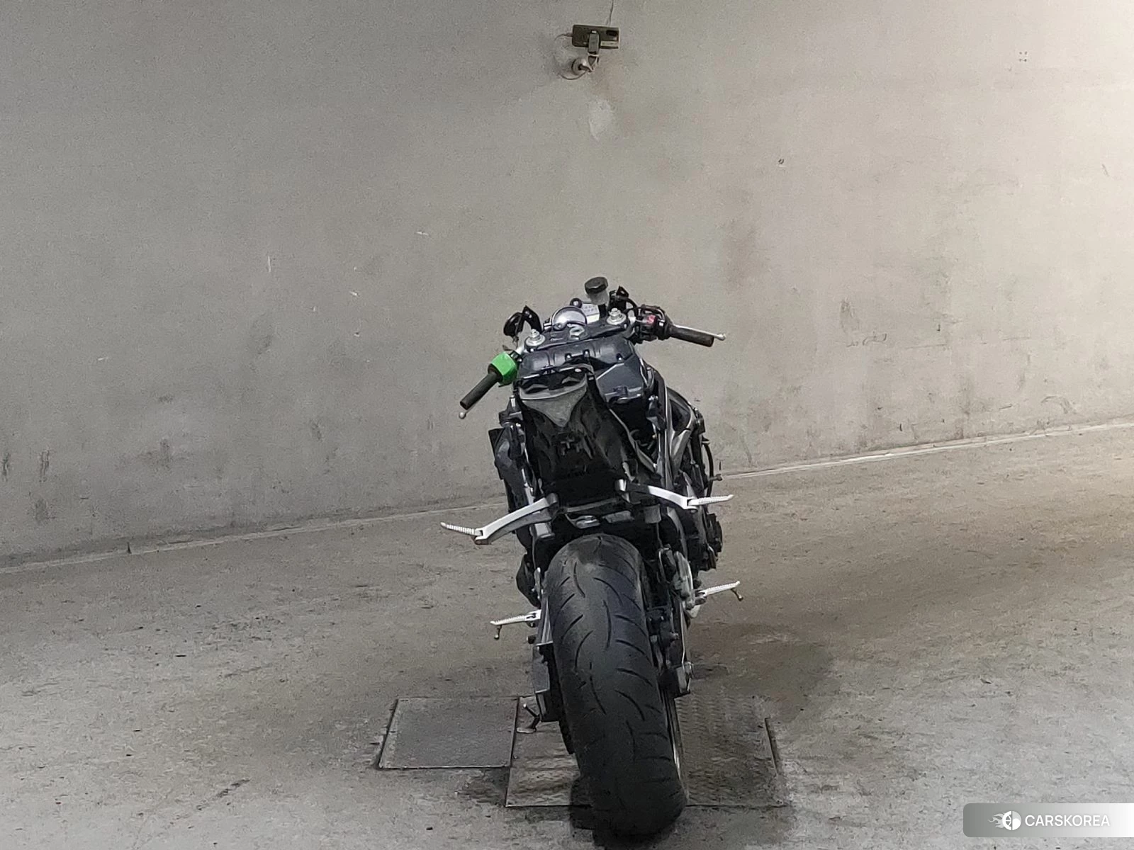 Yamaha YZF-R1 2012 из Японии, фото 2