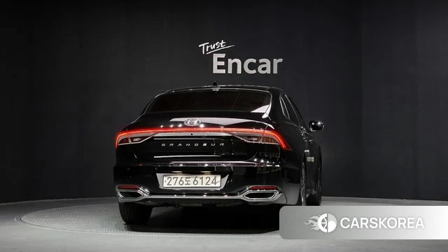 Hyundai The New Grandeur IG id 4304228 из Кореи 28