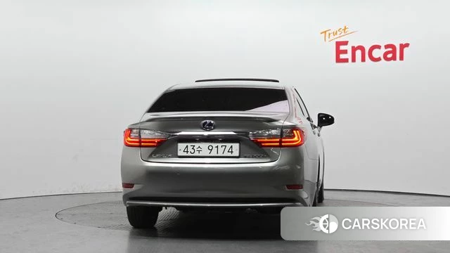 Lexus New ES300h id 3845900 из Кореи 14