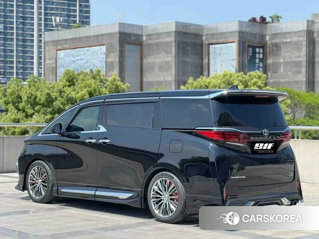 Toyota Elfa id 4272338 из Китая 17