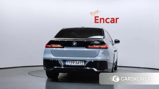BMW 7 Series (G70) id 4768203 из Кореи 29