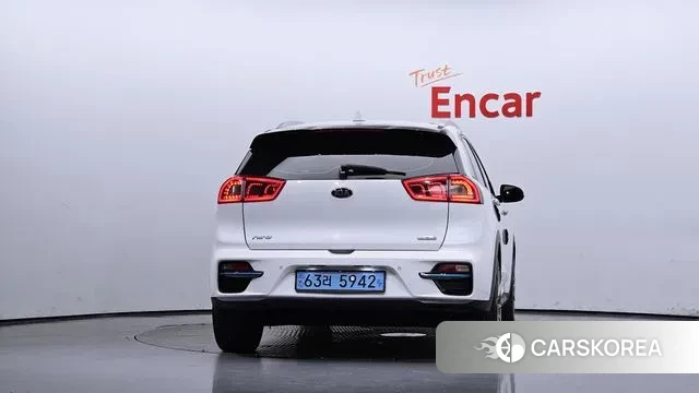 Kia Niro EV id 3188303 из Кореи 14