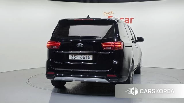 Kia The New Carnival id 4581681 из Кореи 14