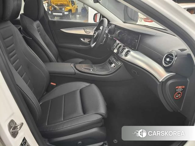 Mercedes-Benz E-class id 4393505 из Китая 12